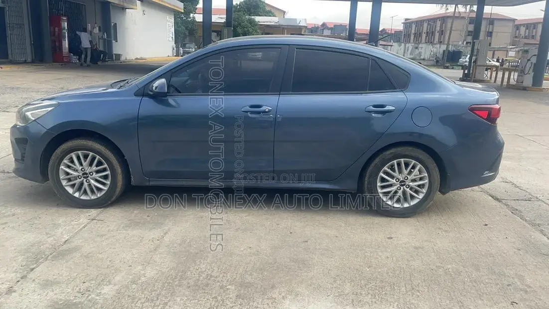 Kia Rio LX 2023 Blue