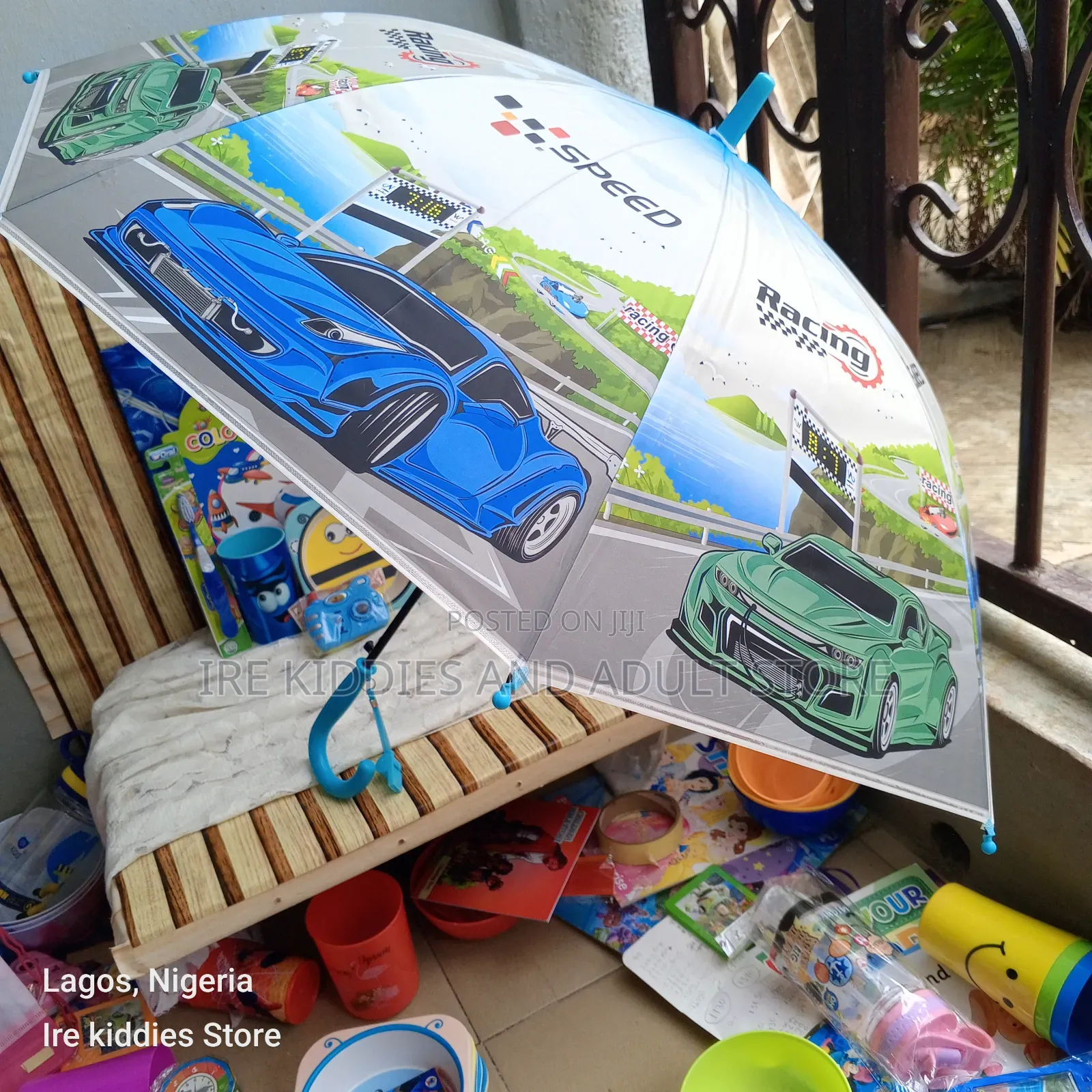 Party Pack Set With Umbrella
