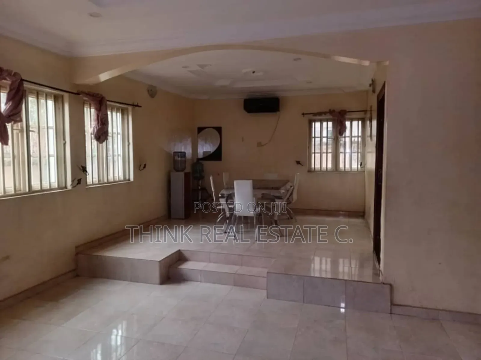 7bdrm Duplex in Ugbor,Gra, Benin City for sale