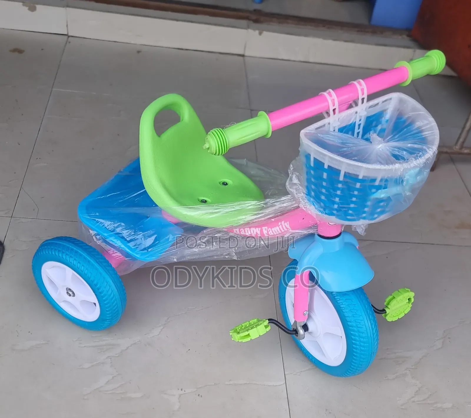 Hot Colorful Simple Trike for Children 3 Wheels Tricycle
