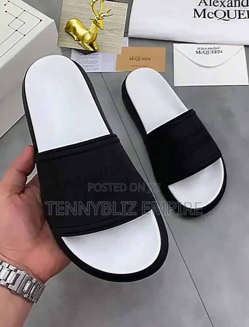 Fine Luxury Latest Alexander McQueen Quality Slides