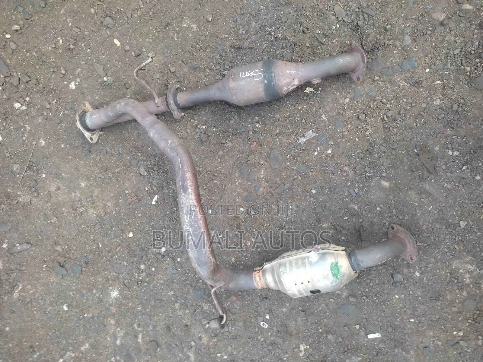Center Catalyst Converter for Toyota Tacoma 2006-2012 Model