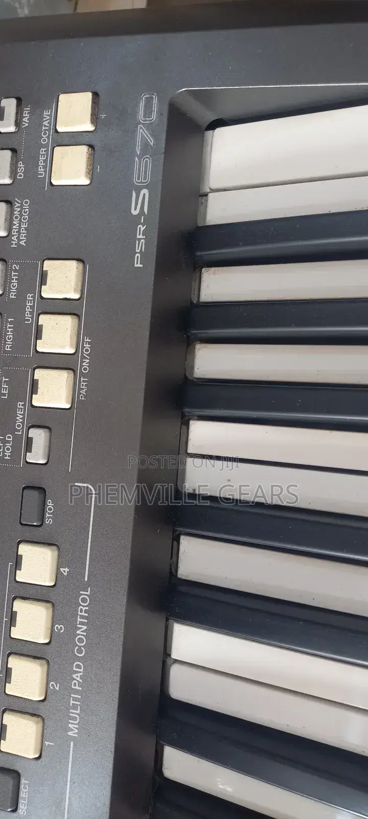 Neat Uk Used Yamaha PSR S670