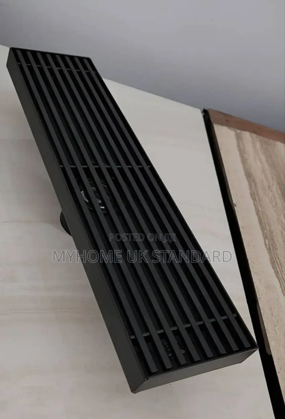 Black and Anti Rust Line Floor Drain for Fast Drainage20cm