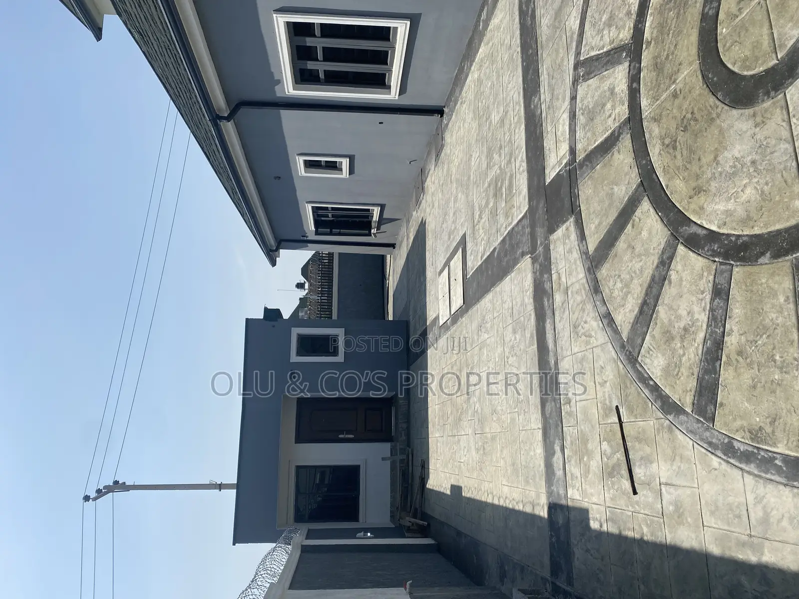 Furnished 3bdrm Duplex in Leisure Court Estate, Lugbe District for rent