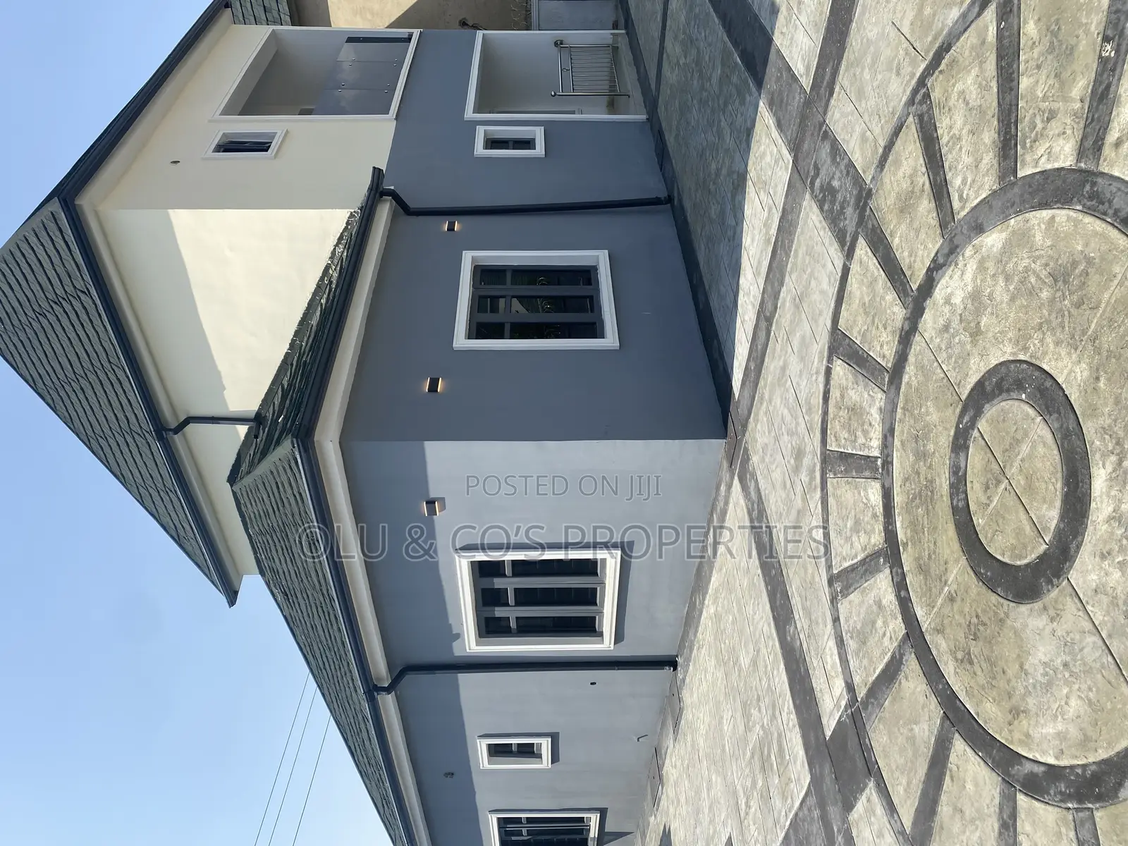 Furnished 3bdrm Duplex in Leisure Court Estate, Lugbe District for rent