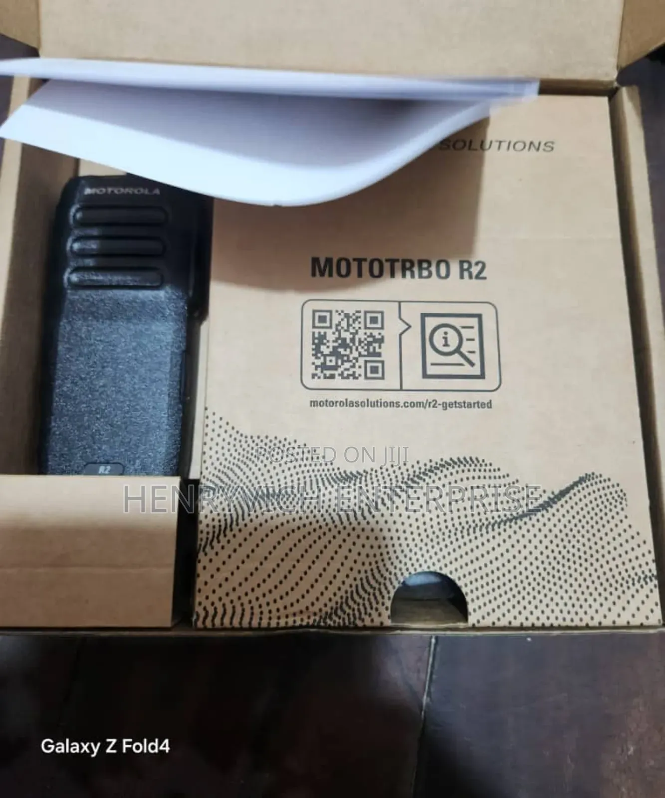 Motorola R2 Digital VHF Walkie Talkie ''