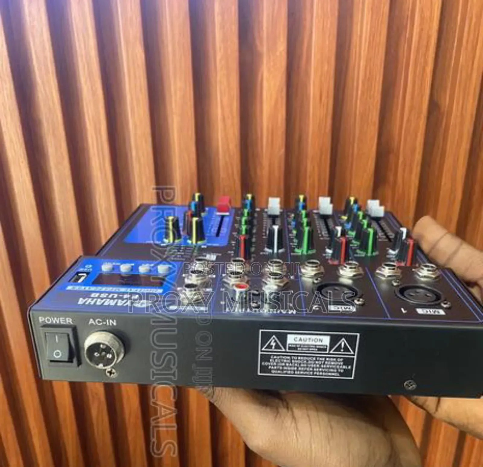Yamaha F4 Channels Yahama Mixer