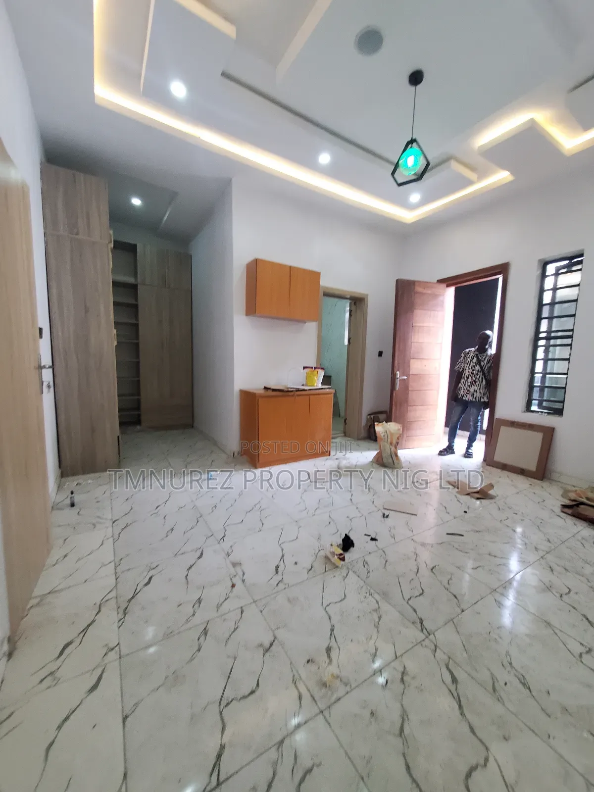 Studio Apartment in Orchid Road, Ikota for rent