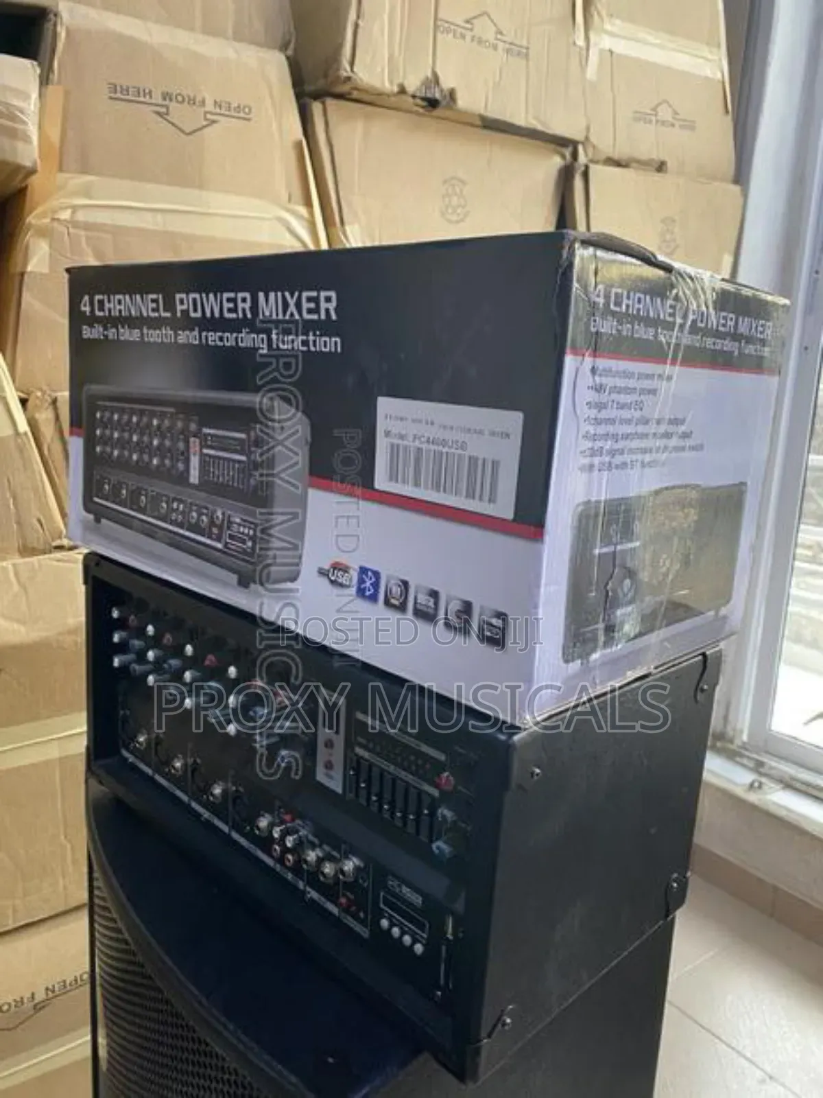 4 Channels Mixer Amplifier