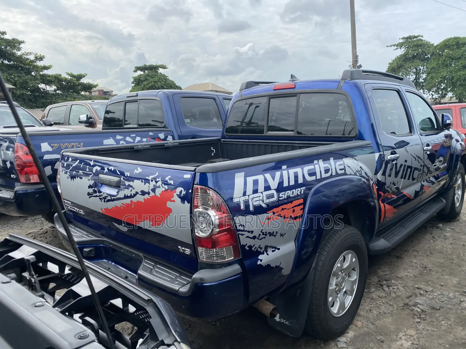 Toyota Tacoma V6 4dr Access Cab 4WD 6.1 ft. SB (4.0L 6cyl 5A) 2015 Blue