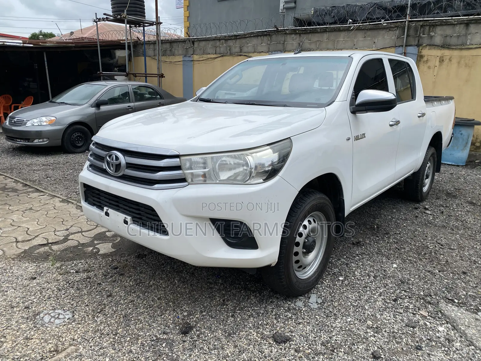Toyota Hilux Revo Double Cab Deisel 2.4 RWD 2018 White