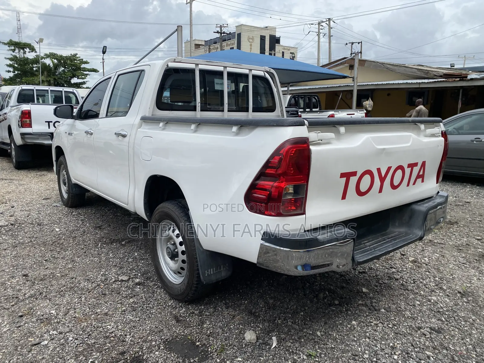 Toyota Hilux Revo Double Cab Deisel 2.4 RWD 2018 White