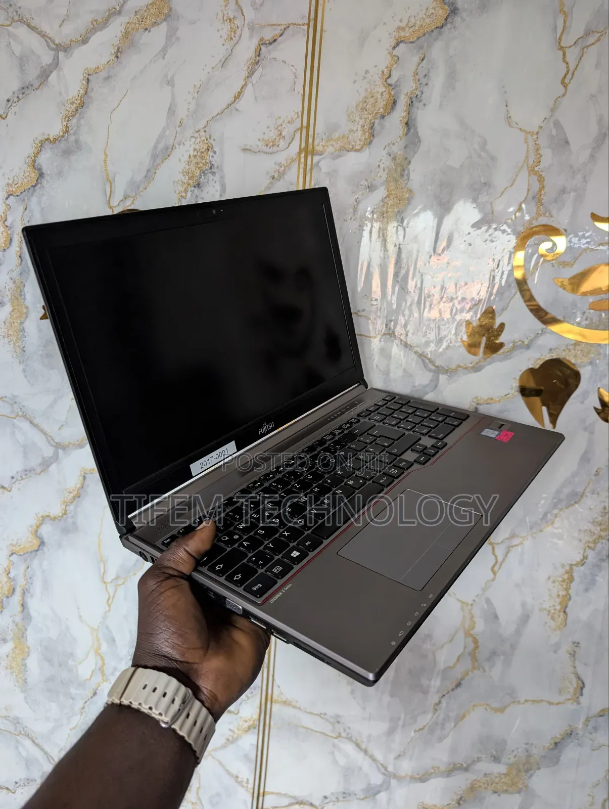 Laptop Fujitsu Lifebook E756 8GB Intel Core I5 HDD 500GB