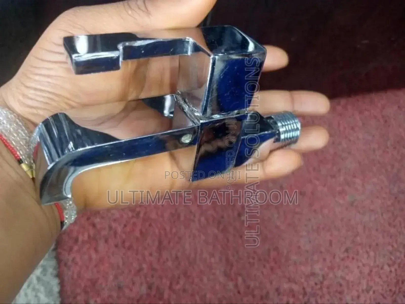 1⁄2 Chrome Bathroom Wall Tap