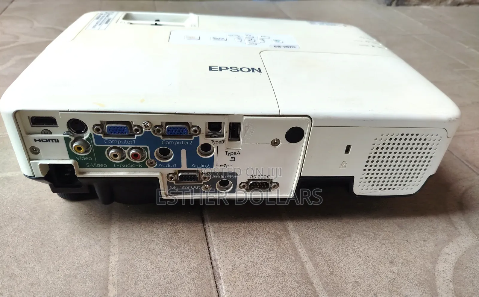 Powerful and Bright 4000 Lumens Epson Projector