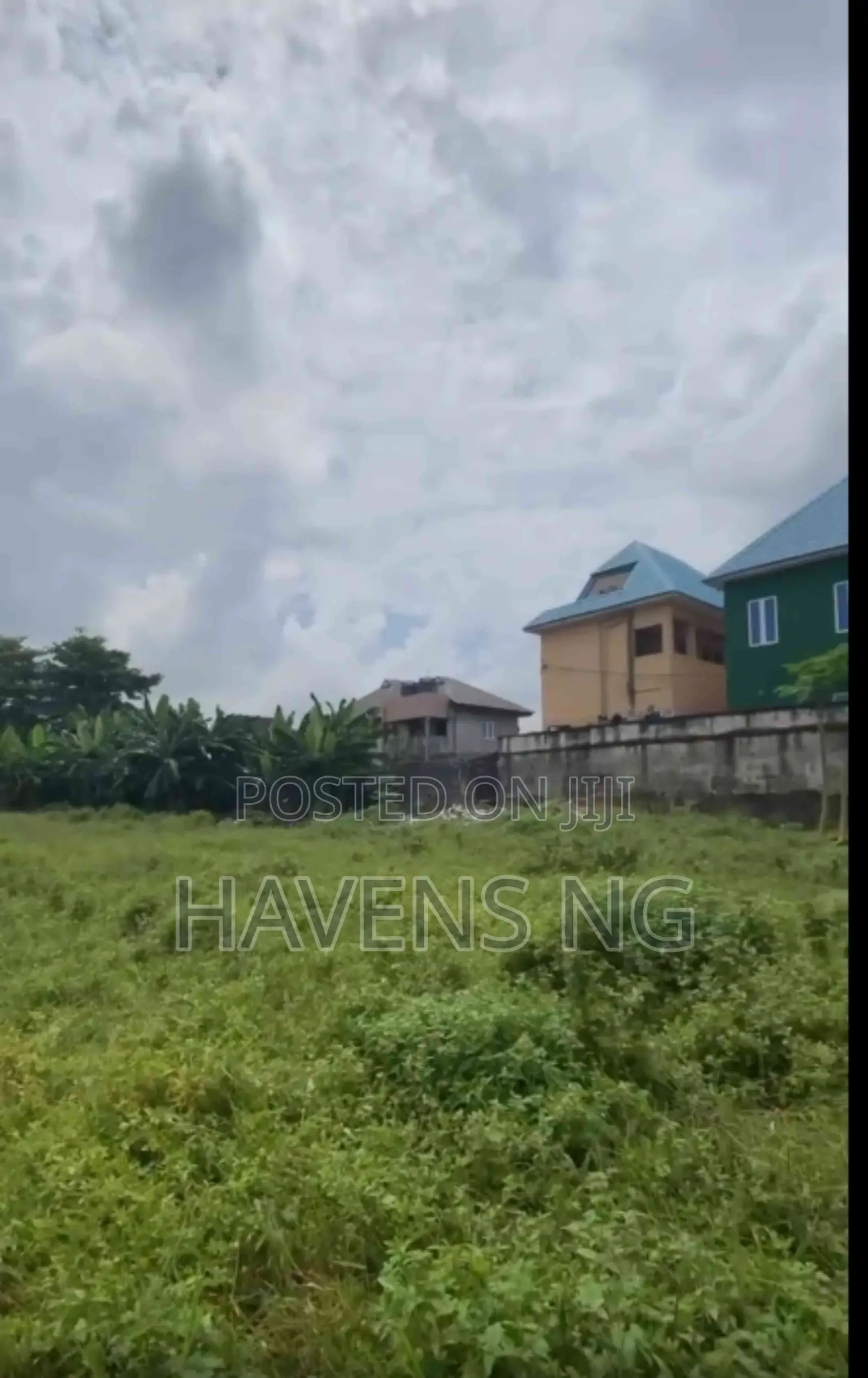 9.5 Plots of Land for Sale