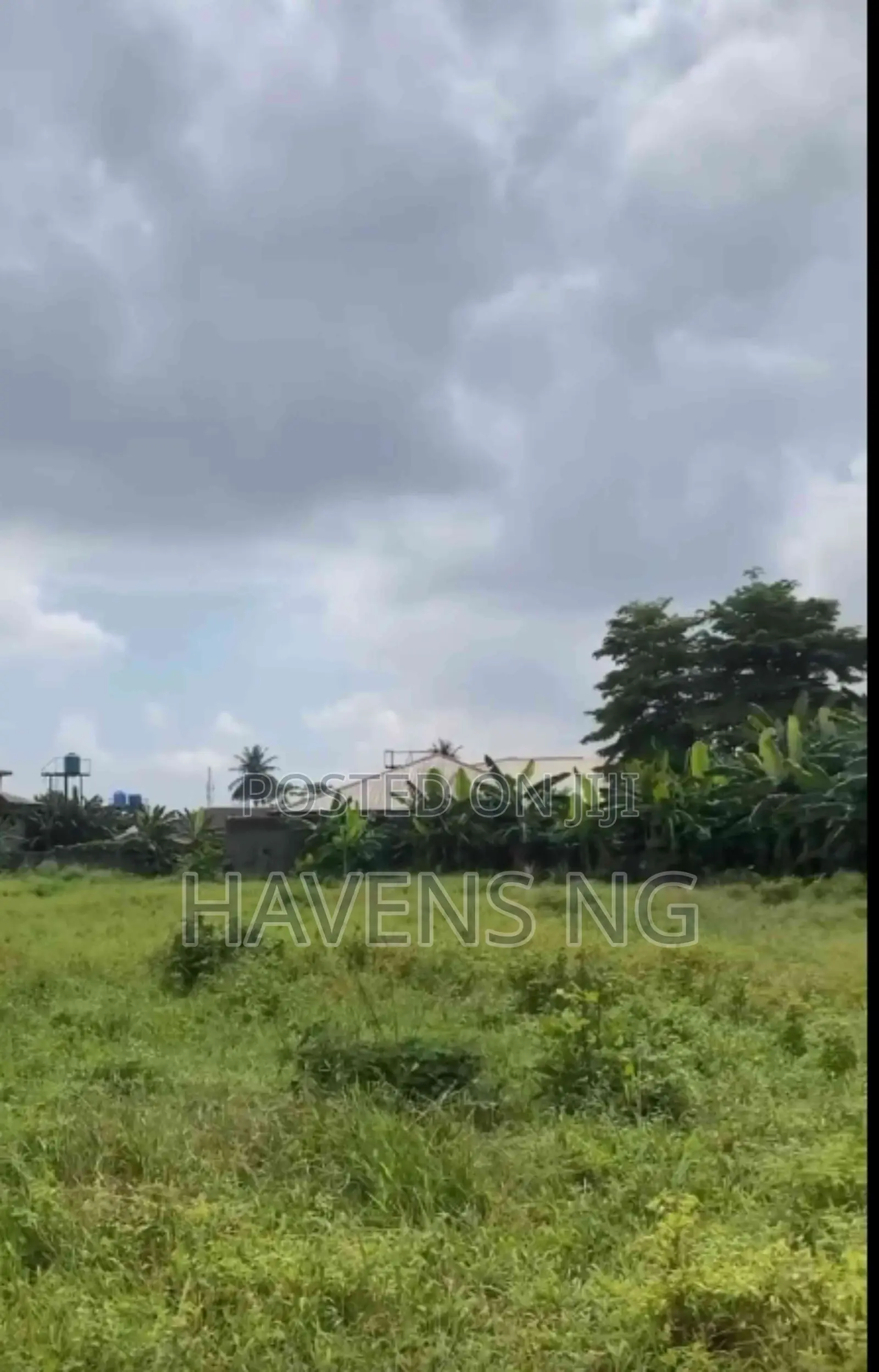 9.5 Plots of Land for Sale