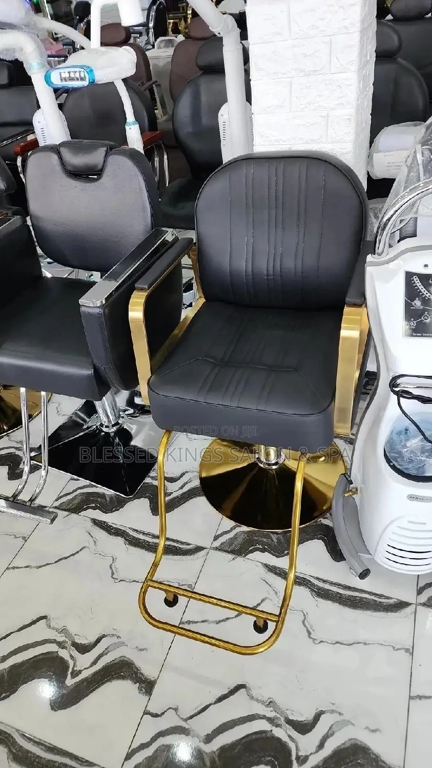 Gold Salon Styling Chair