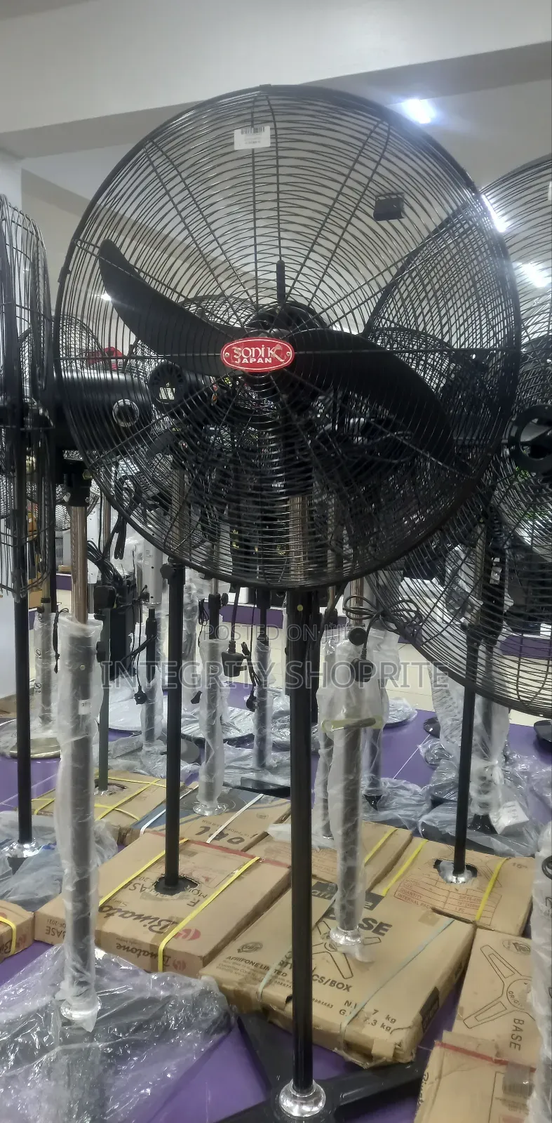 Sonik 26" Industrial Wall Fan - 60w
