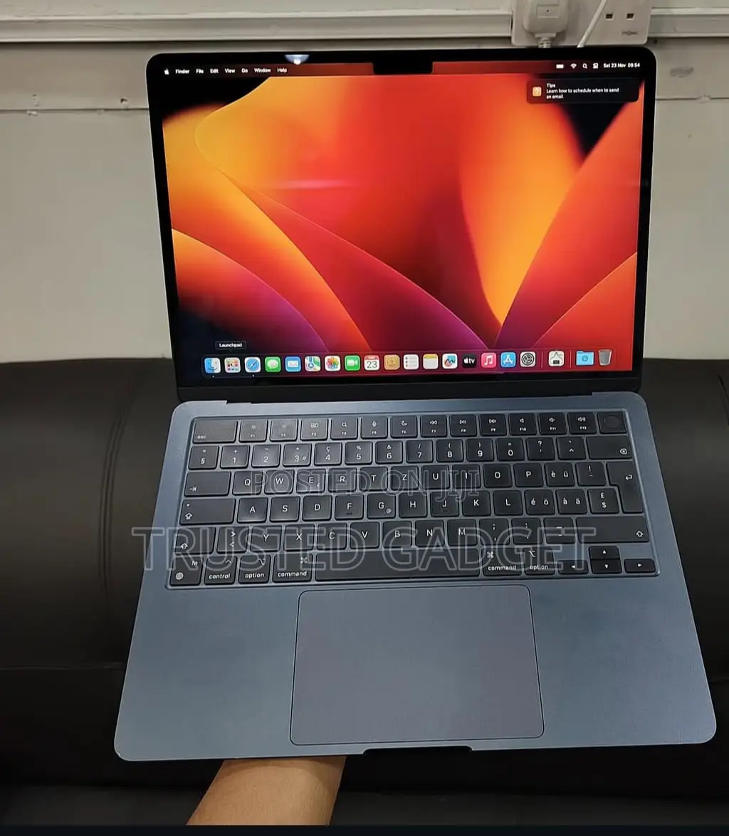 Laptop Apple MacBook Air 2022 M2 8GB Intel Core I5 SSD 256GB