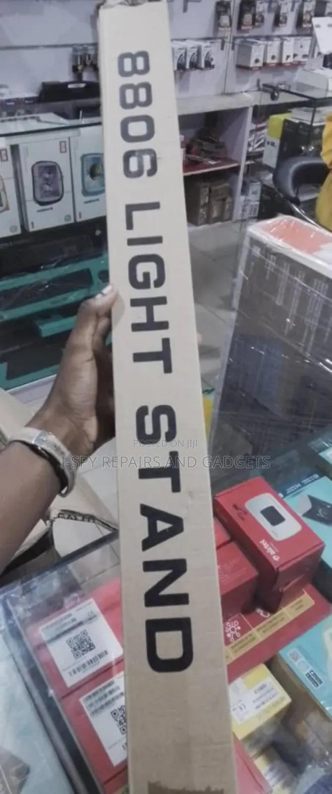 8806 Light Stand