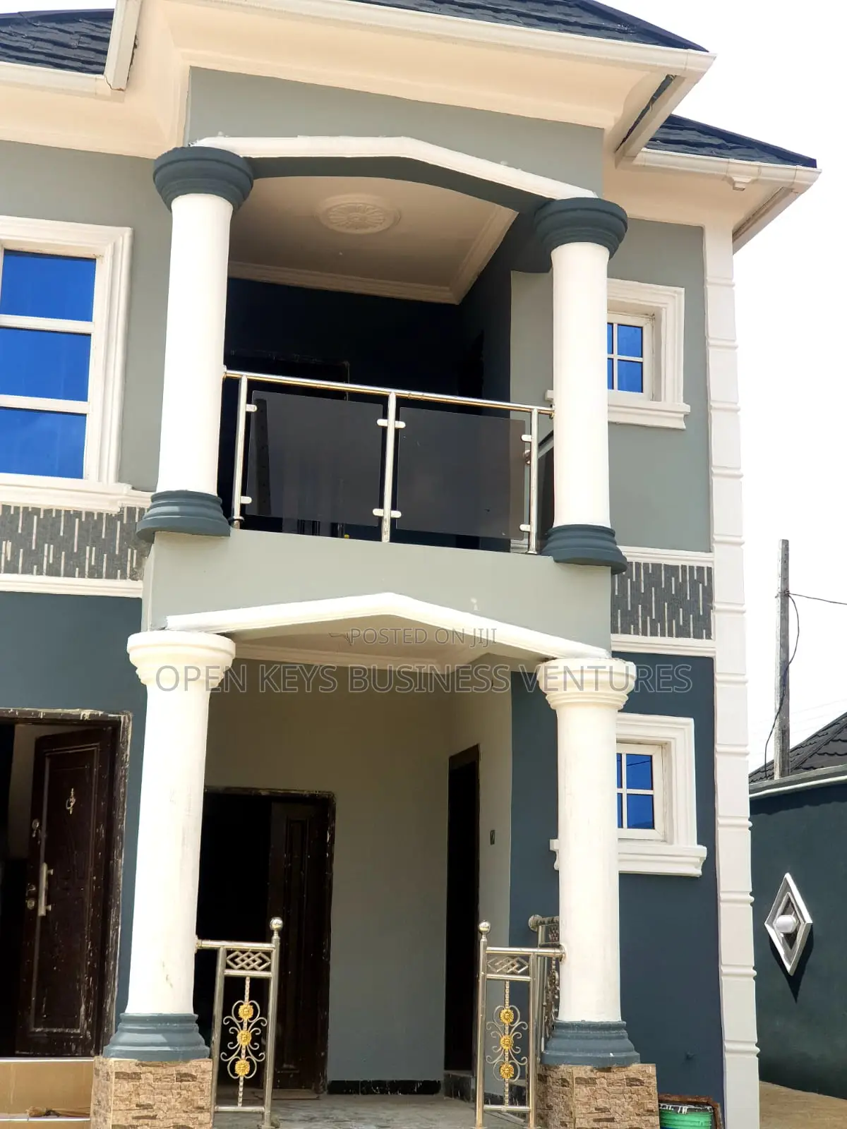 Furnished 4bdrm Bungalow in Abese-Elebu, Akala Express for sale