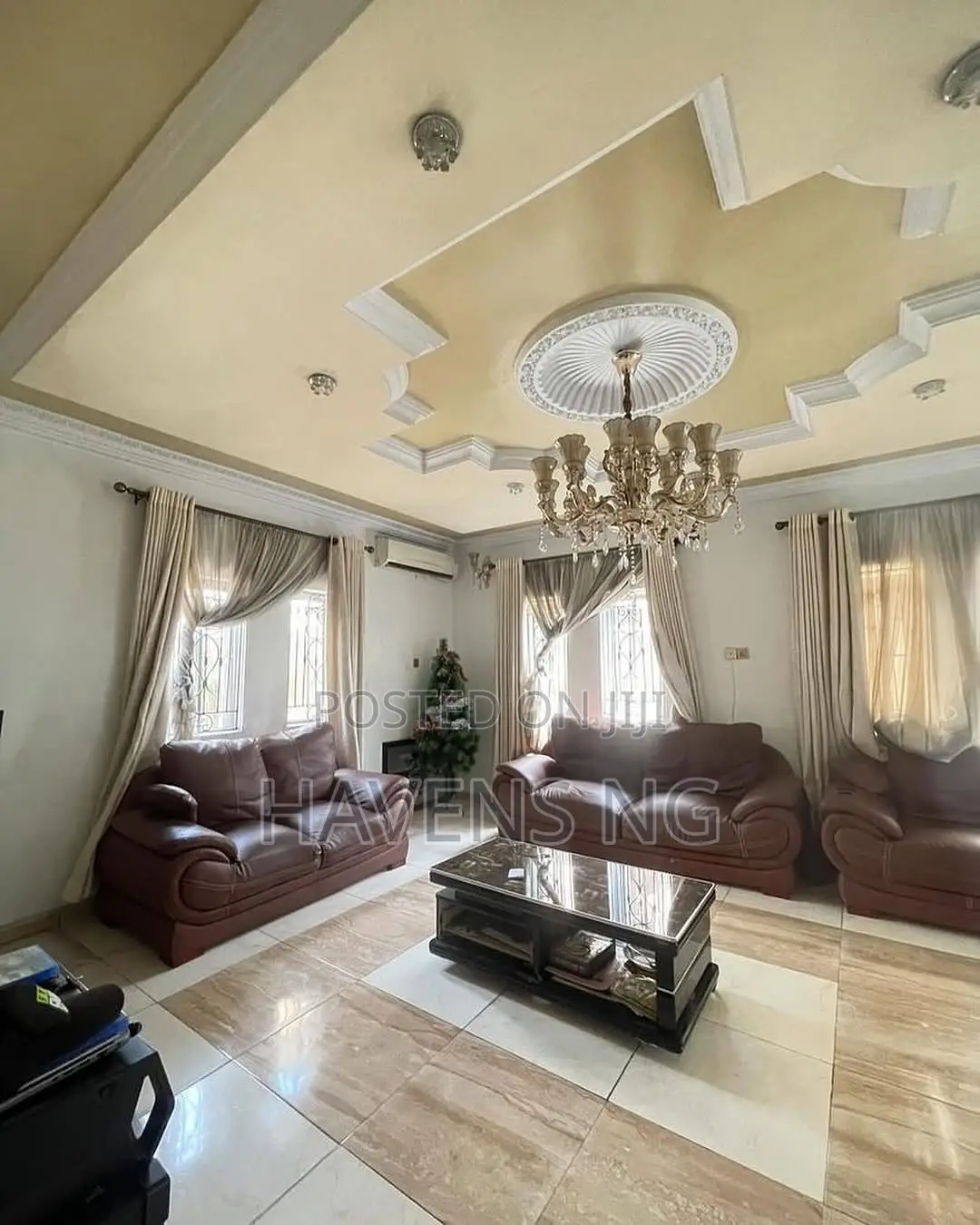 Furnished 6bdrm Duplex in Isa for sale