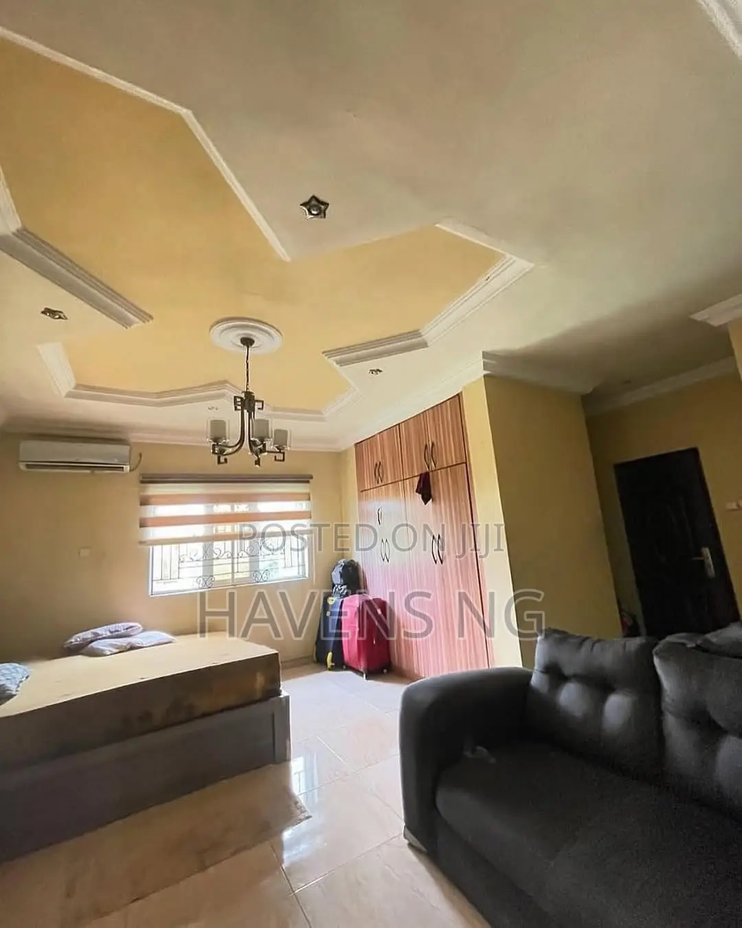 Furnished 6bdrm Duplex in Isa for sale