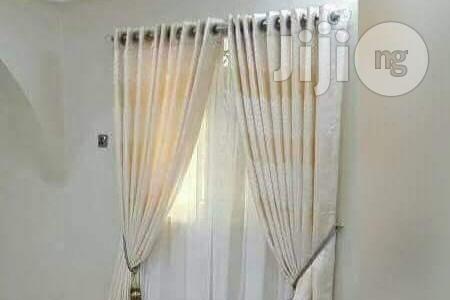 Curtain Home Installation