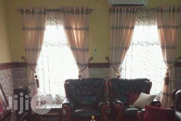 Curtain Home Installation