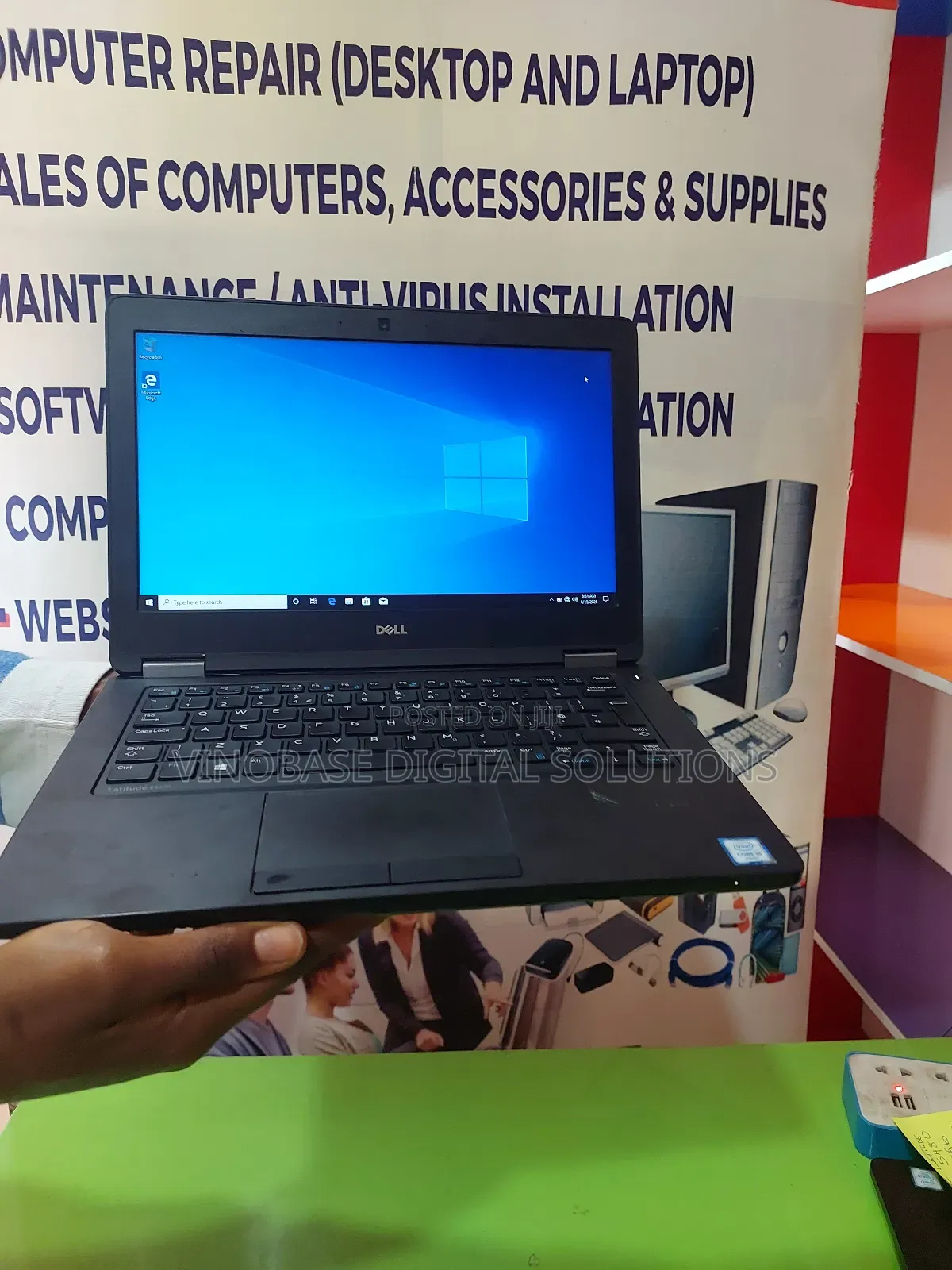 Laptop Dell Latitude 12 E5270 8GB Intel Core I5 HDD+SSD 320GB