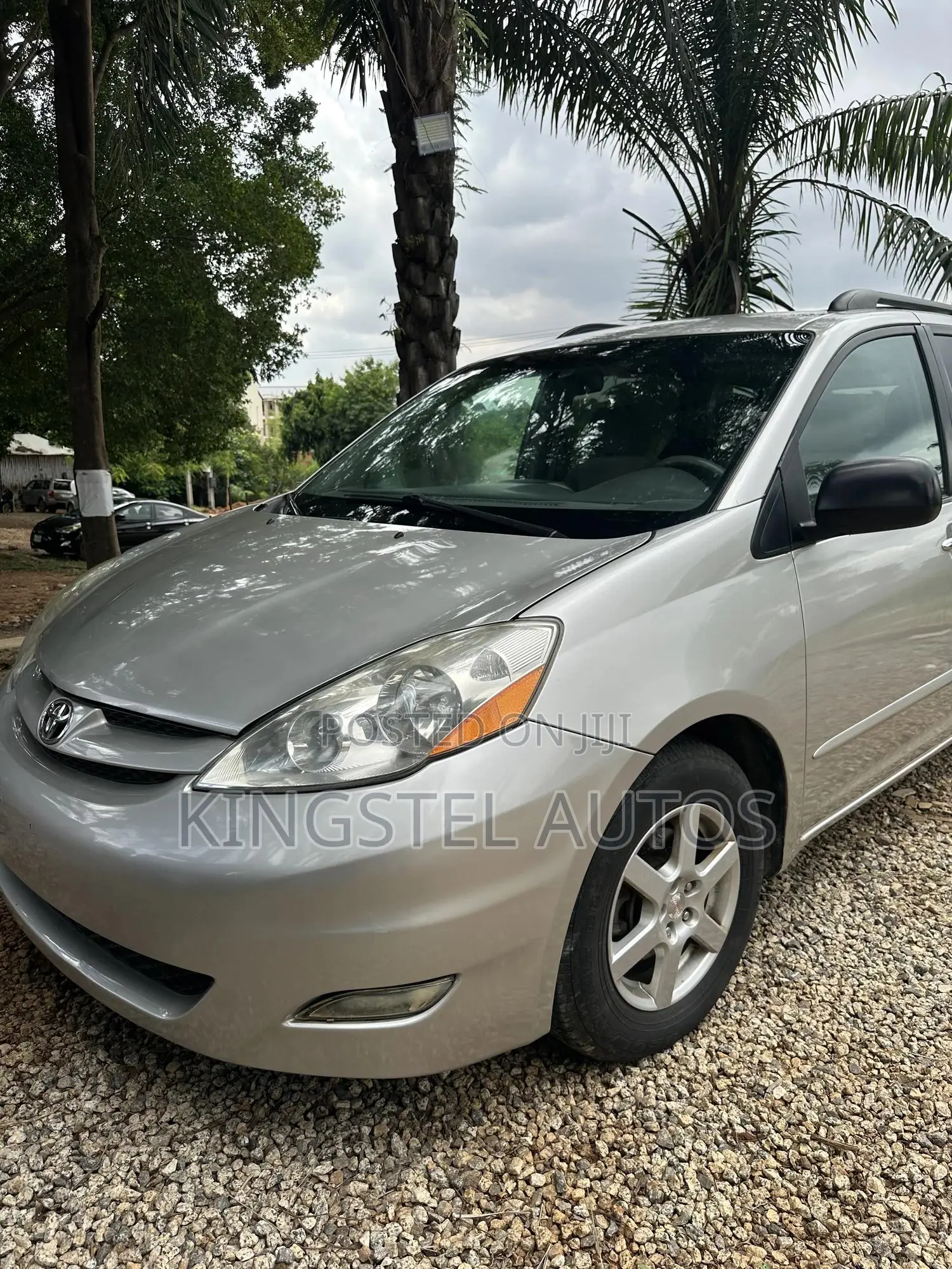 Toyota Sienna LE 4WD 2007 Silver