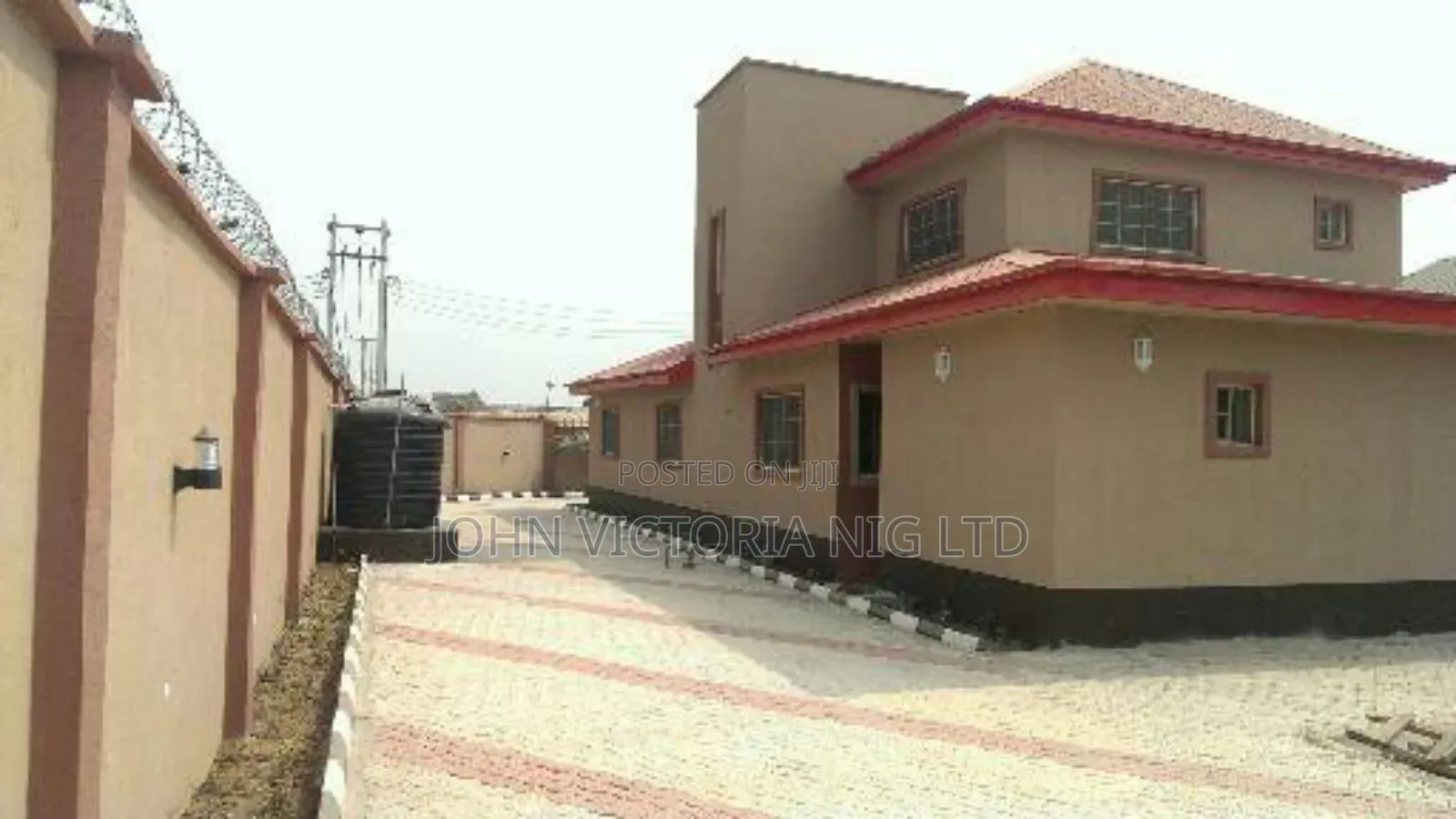 Furnished 4bdrm Duplex in Unilag Estate, Arida for sale