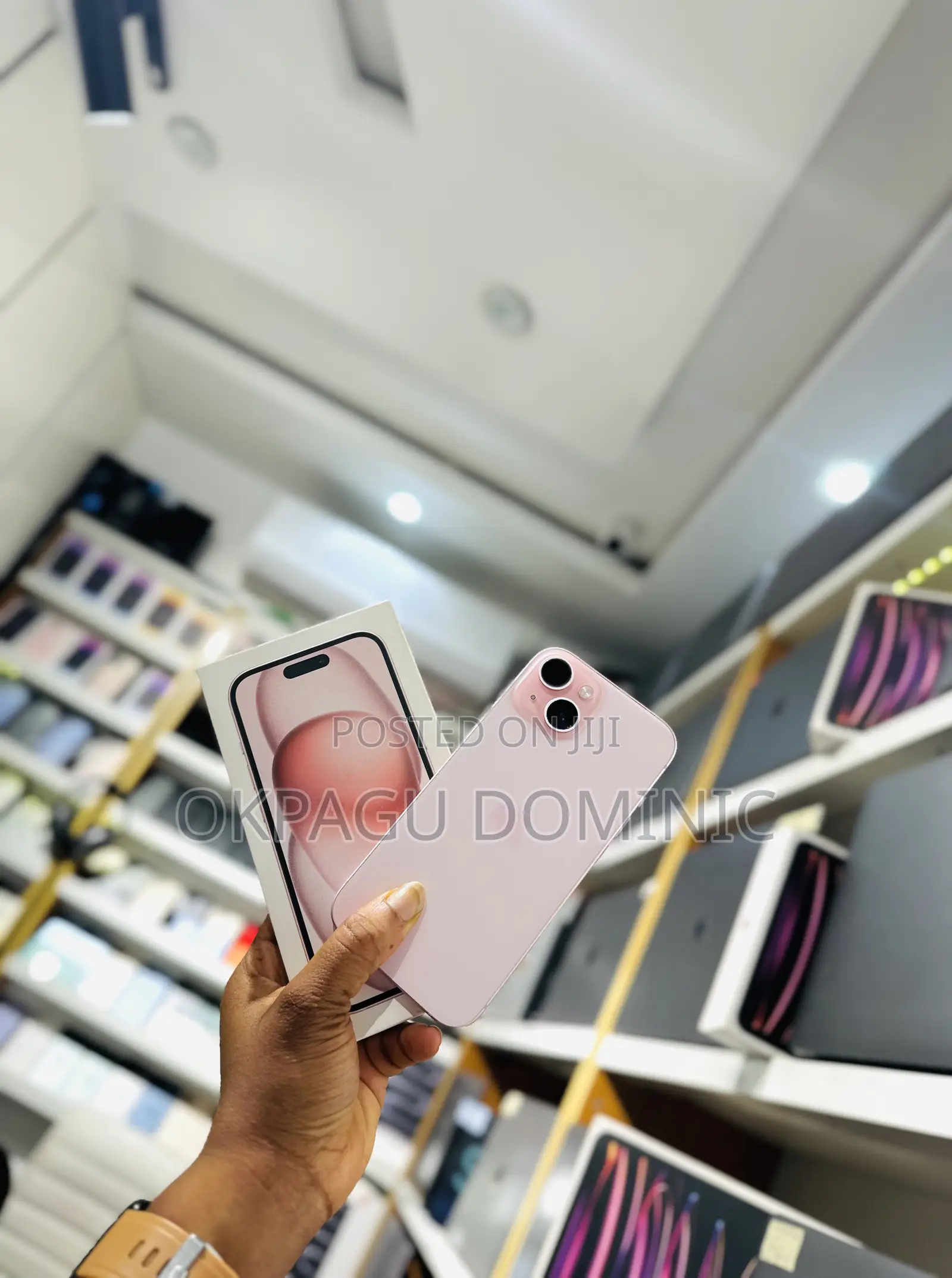 New Apple iPhone 15 128 GB Pink