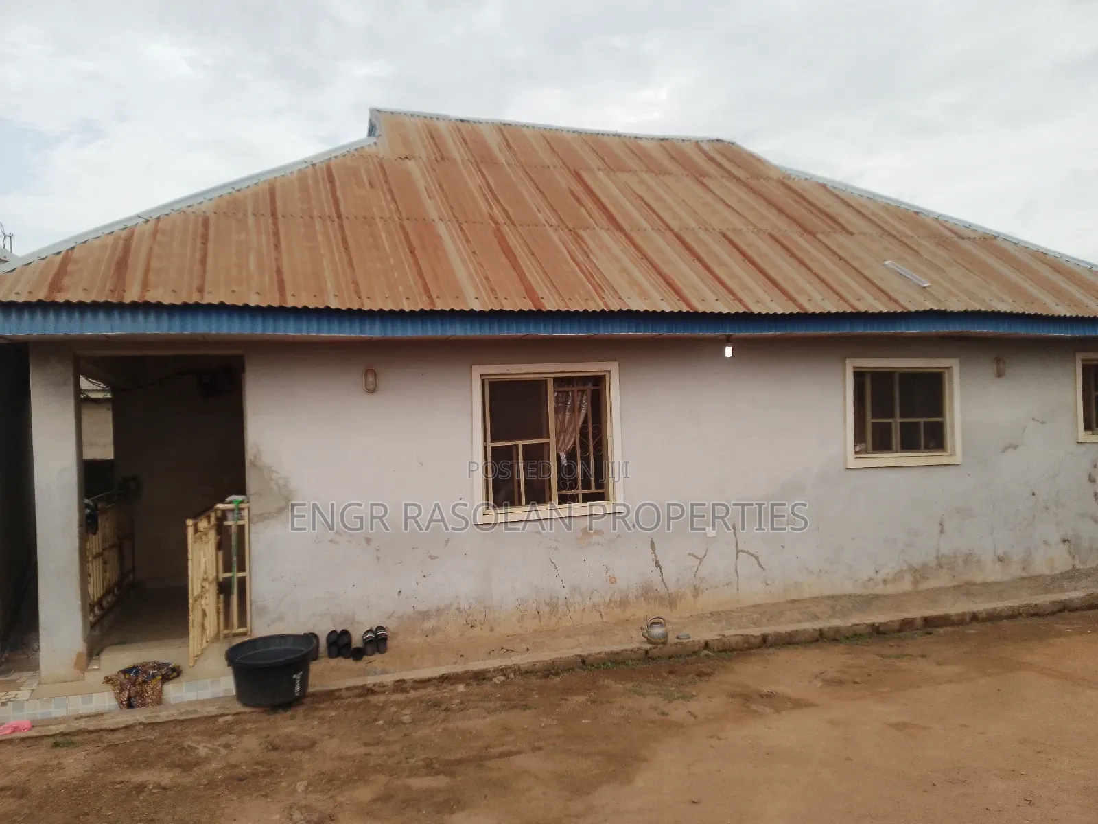 Furnished 2bdrm Block of Flats in Osin, Ilorin West for sale