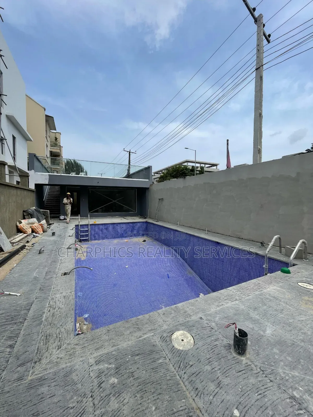 6bdrm Duplex in Ikoyi for sale
