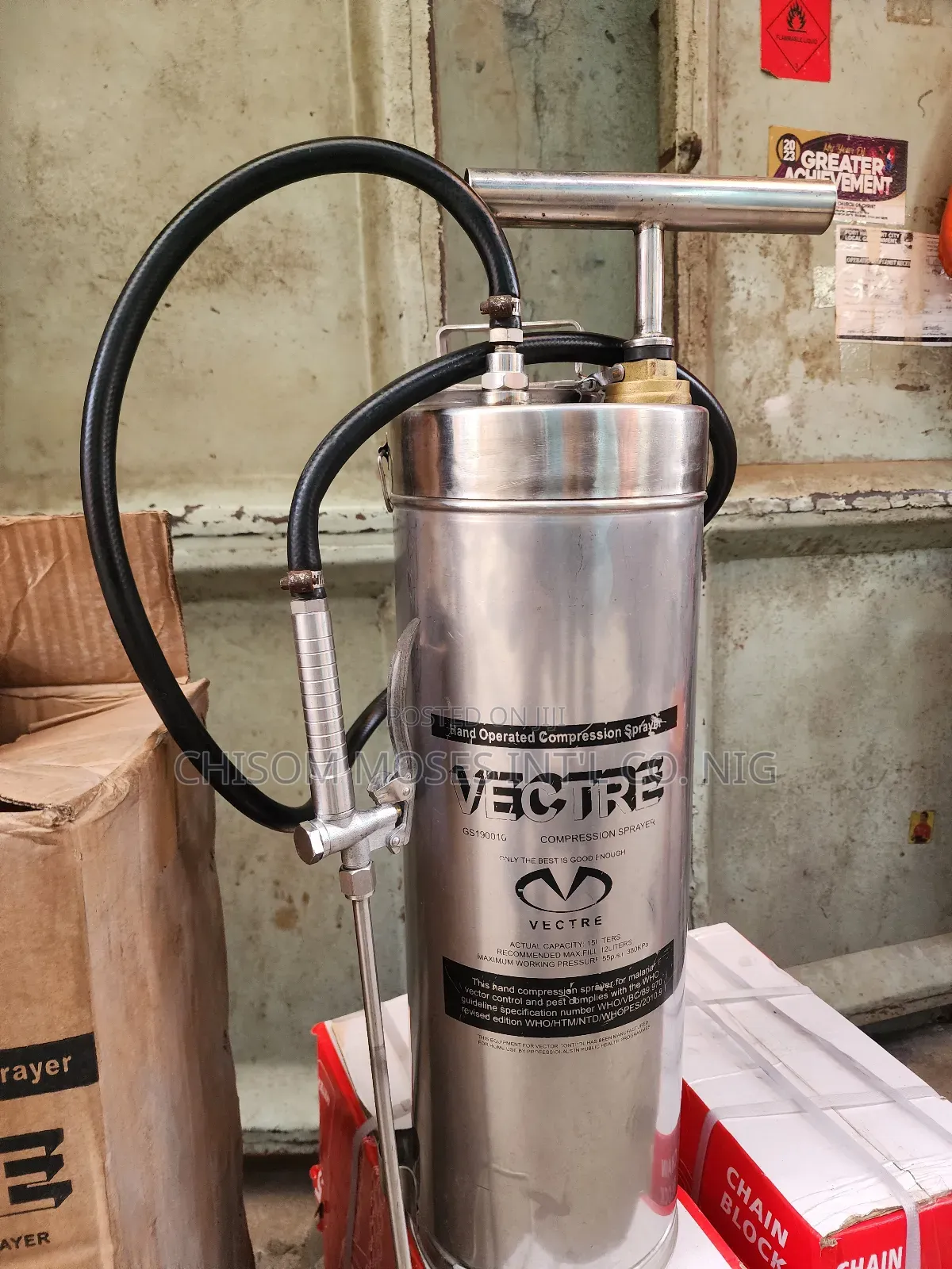 Vectre Hand Operated Compression Sprayer (15litres)