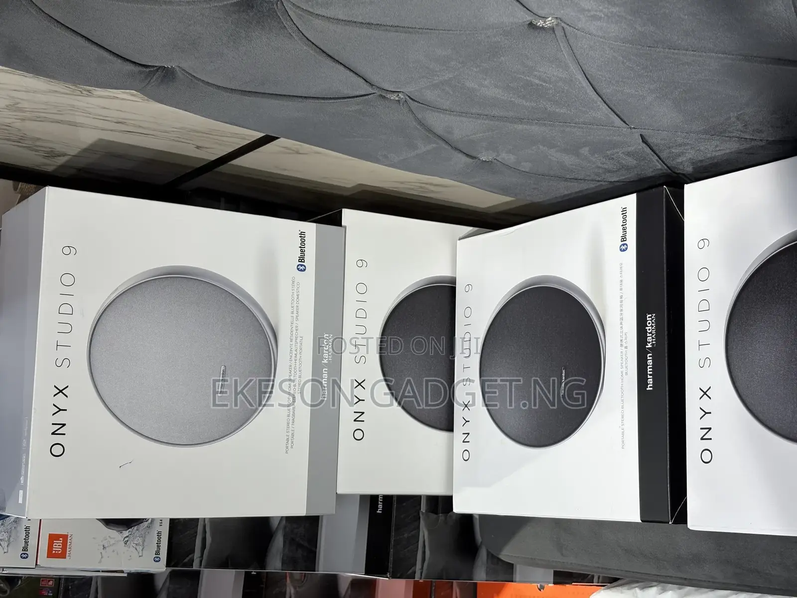 Brandnew Harman Kardon Onyx Studio 9 Speaker