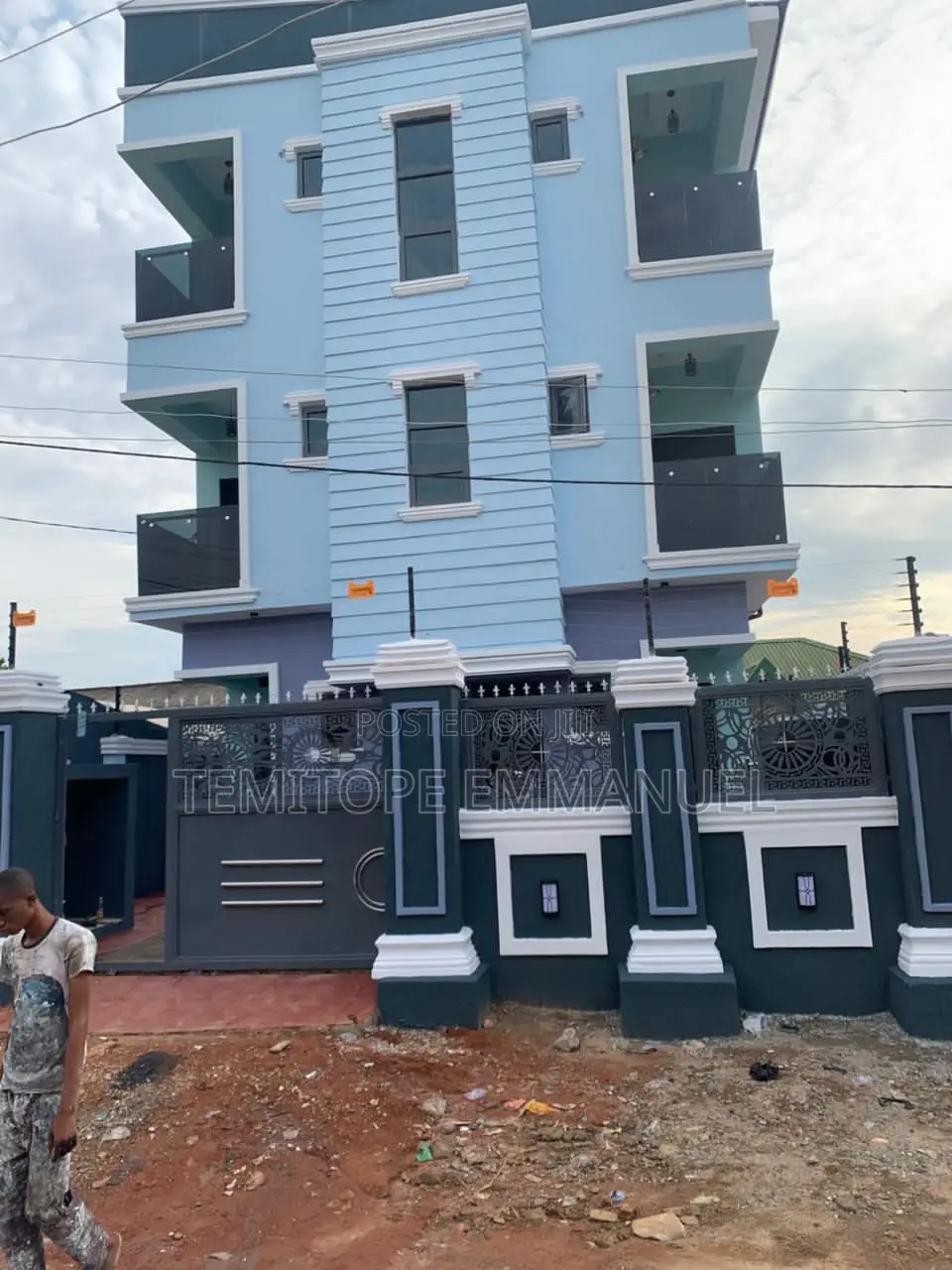 Furnished 6bdrm Duplex in Ifo for sale