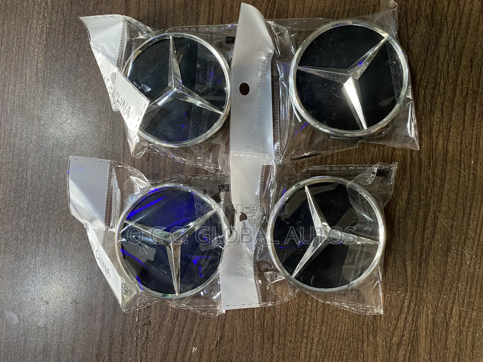 Mercedes Rim Cover