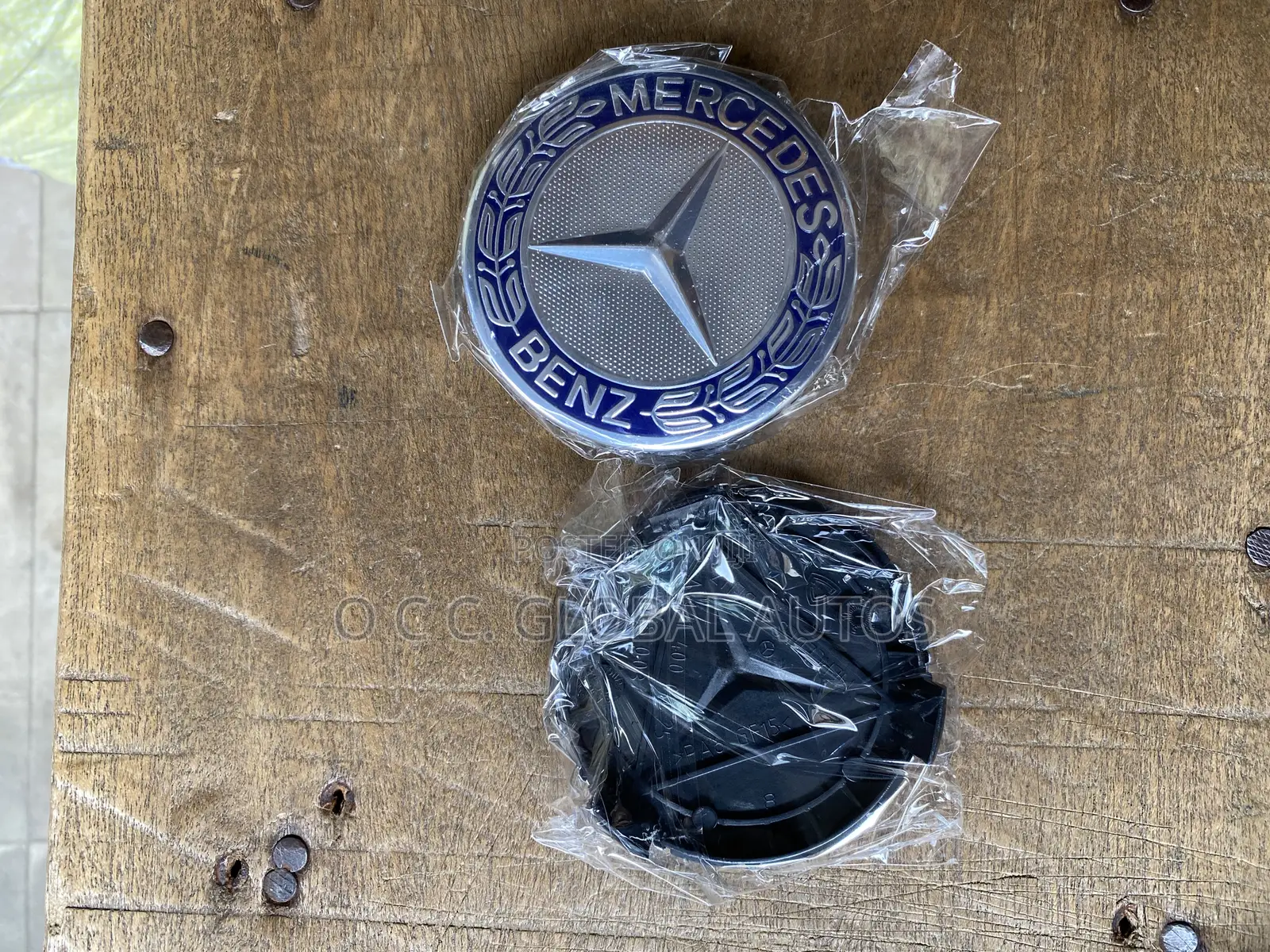 Mercedes Rim Cover