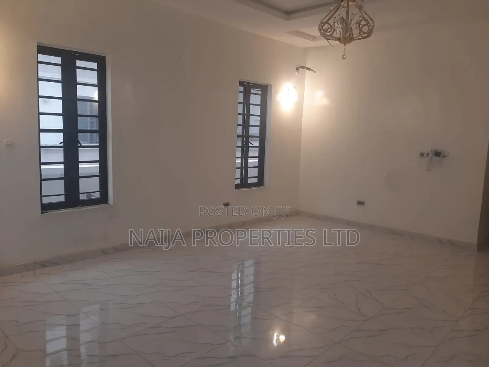 4bdrm Duplex in Chevron, Lekki for sale