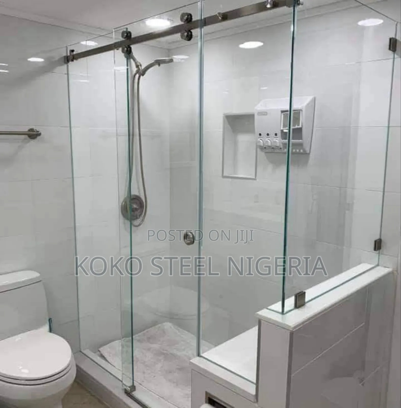 10mm Sliding Glass Cubicle