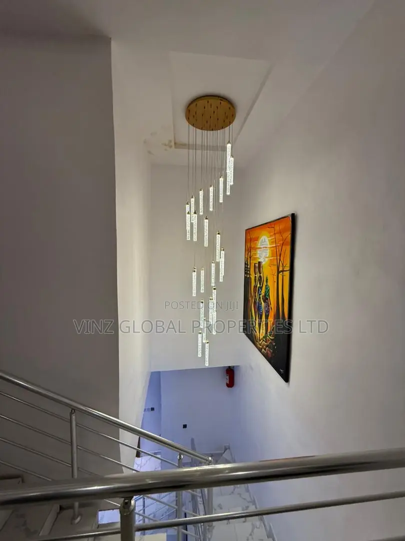 Excellent 3 Bedroom Duplex With Ps5 Massage Chair