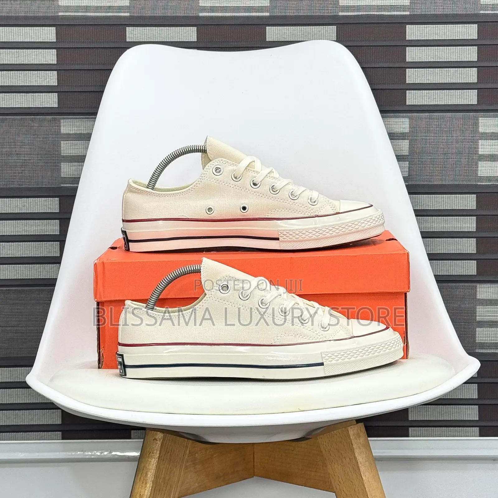 Converse Chuck Taylor All Star 70 Plus Low Luxury Sneakers