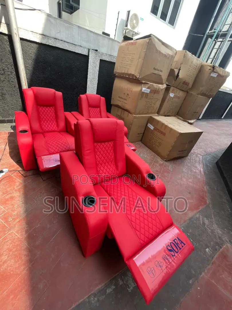 Recliner Electronic Cinema Chairs
