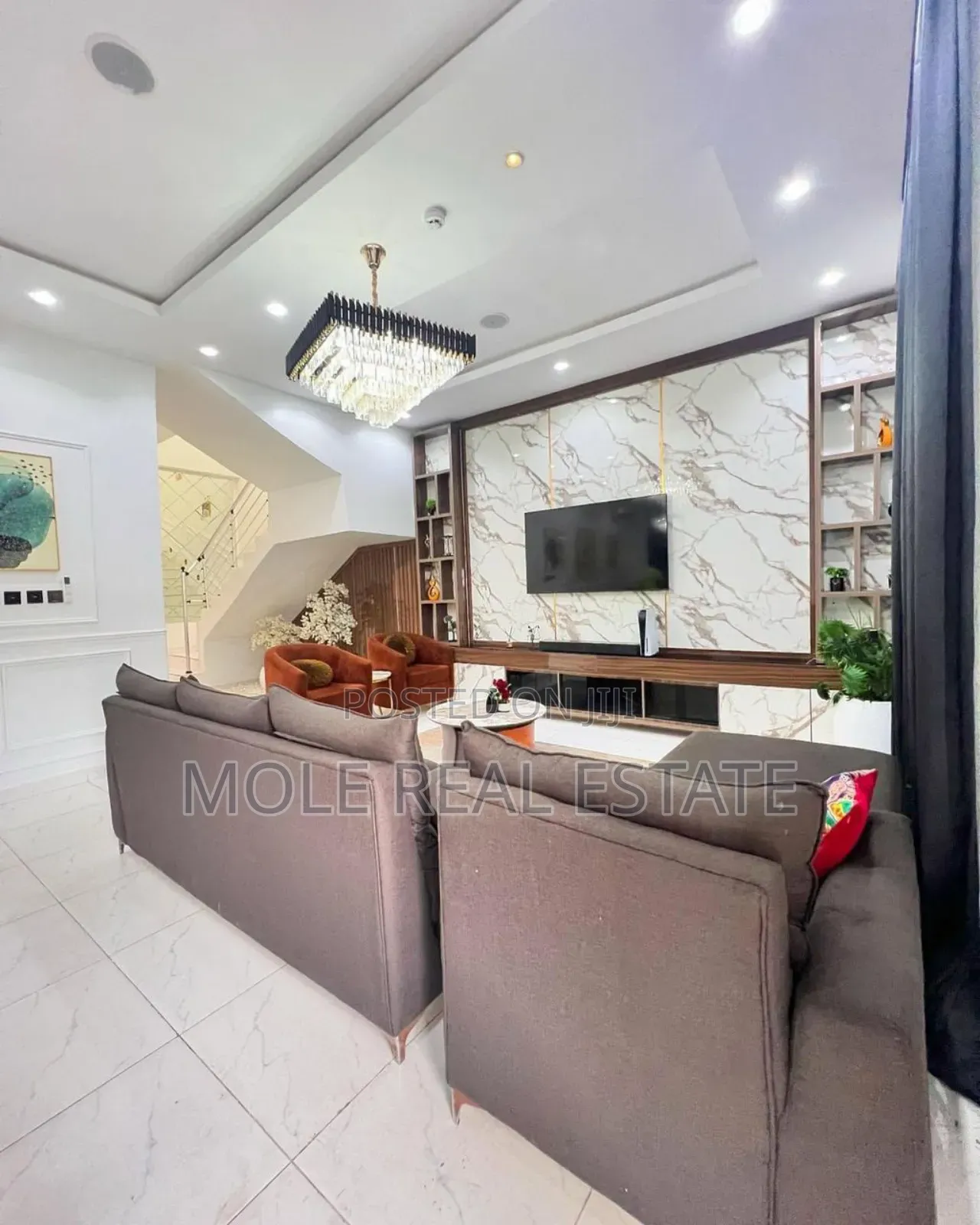 Furnished 4bdrm Apartment in Orchid, Lekki for sale
