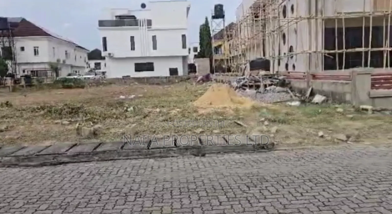 425sqm of Land in Victory Park Estate , Osapa,Lekki for Sale