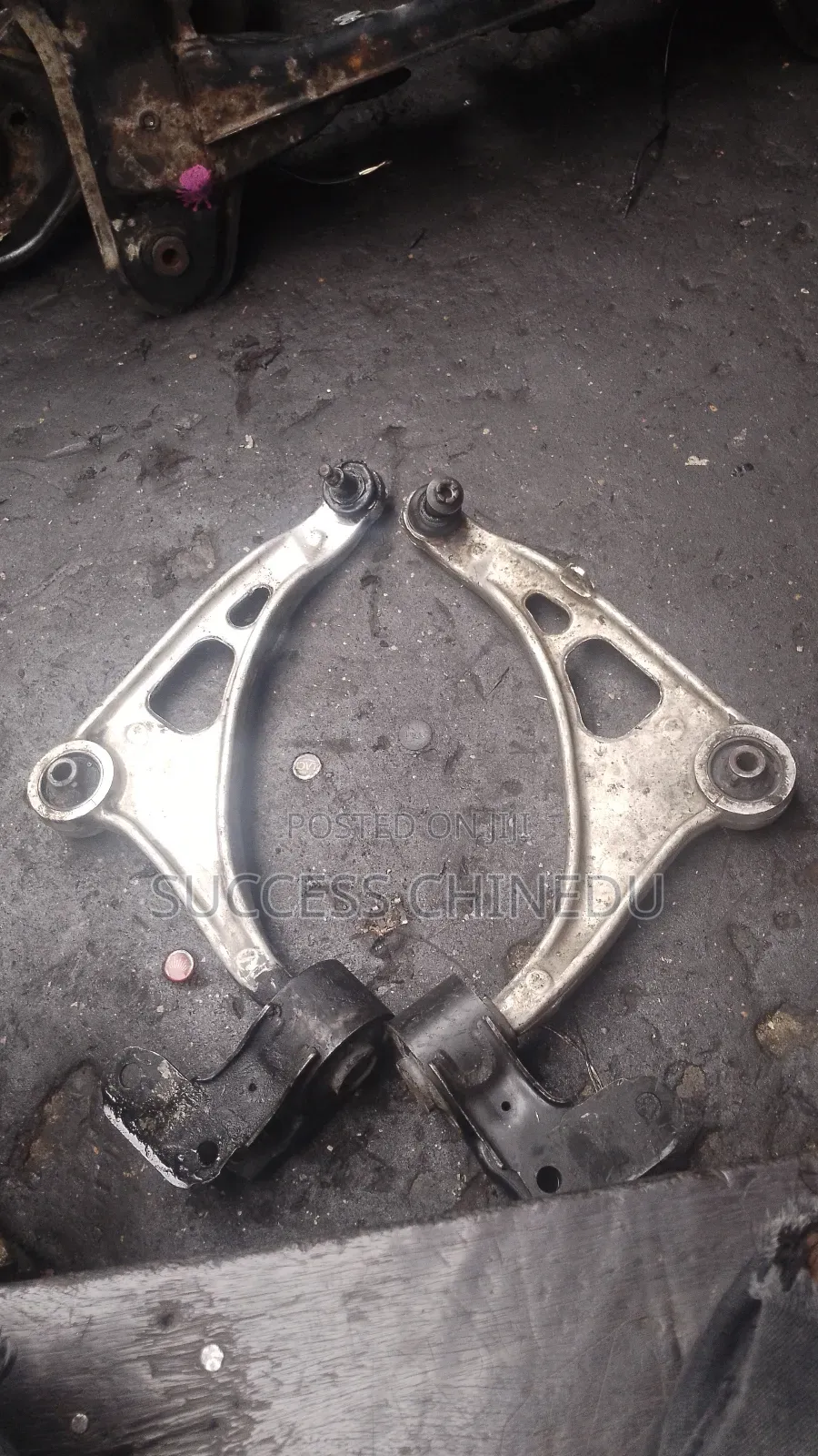 Complete Front Lower Arm For Honda Ridgeline